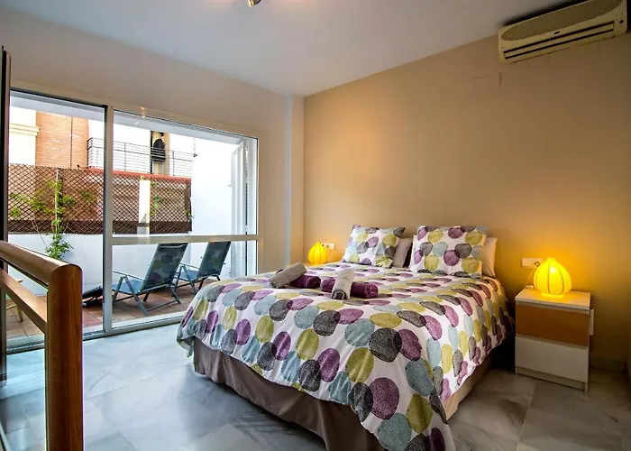 DescubreHome Sol Puerta del Osario Terraza Privada